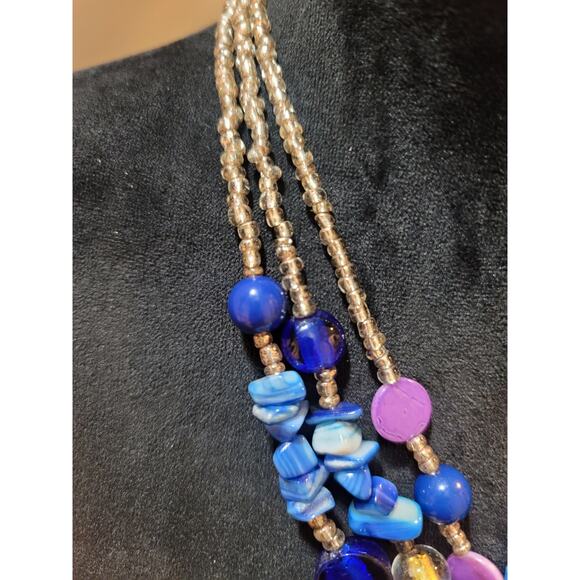 Women's Purple Teardrop Pendant Necklace With Blue Beads And Multi Strand Design - Picture 5 of 7